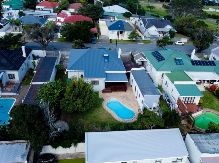 To Let 4 Bedroom Property for Rent in Selborne Eastern Cape